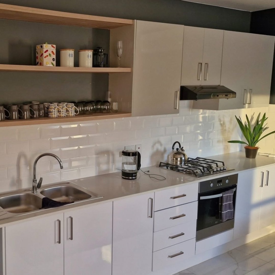 1 Bedroom Property for Sale in Table View Western Cape